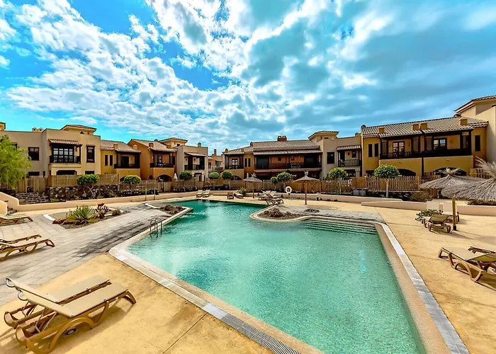 Okeanos Villa Front Line San Blas